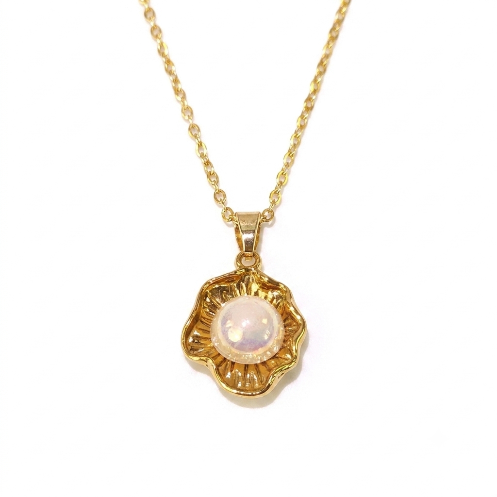 Necklace｜Golden Seashell Pearl Pendant Necklace | Coastal Vintage Charm
