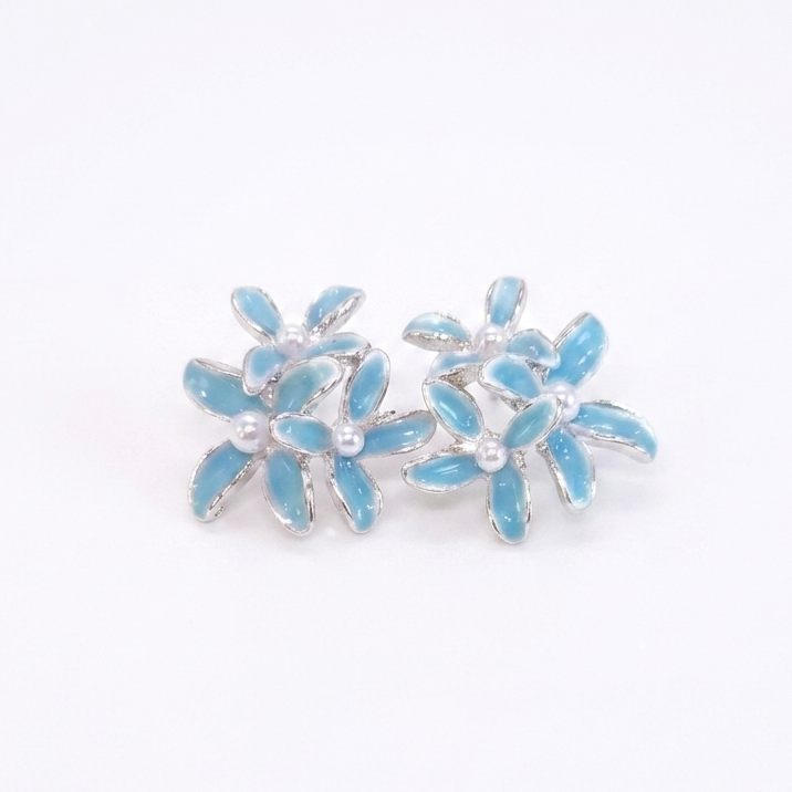 Earrings｜Aqua Blossom Floral Stud Earrings | Blue Flower Earrings | Daisy Studs