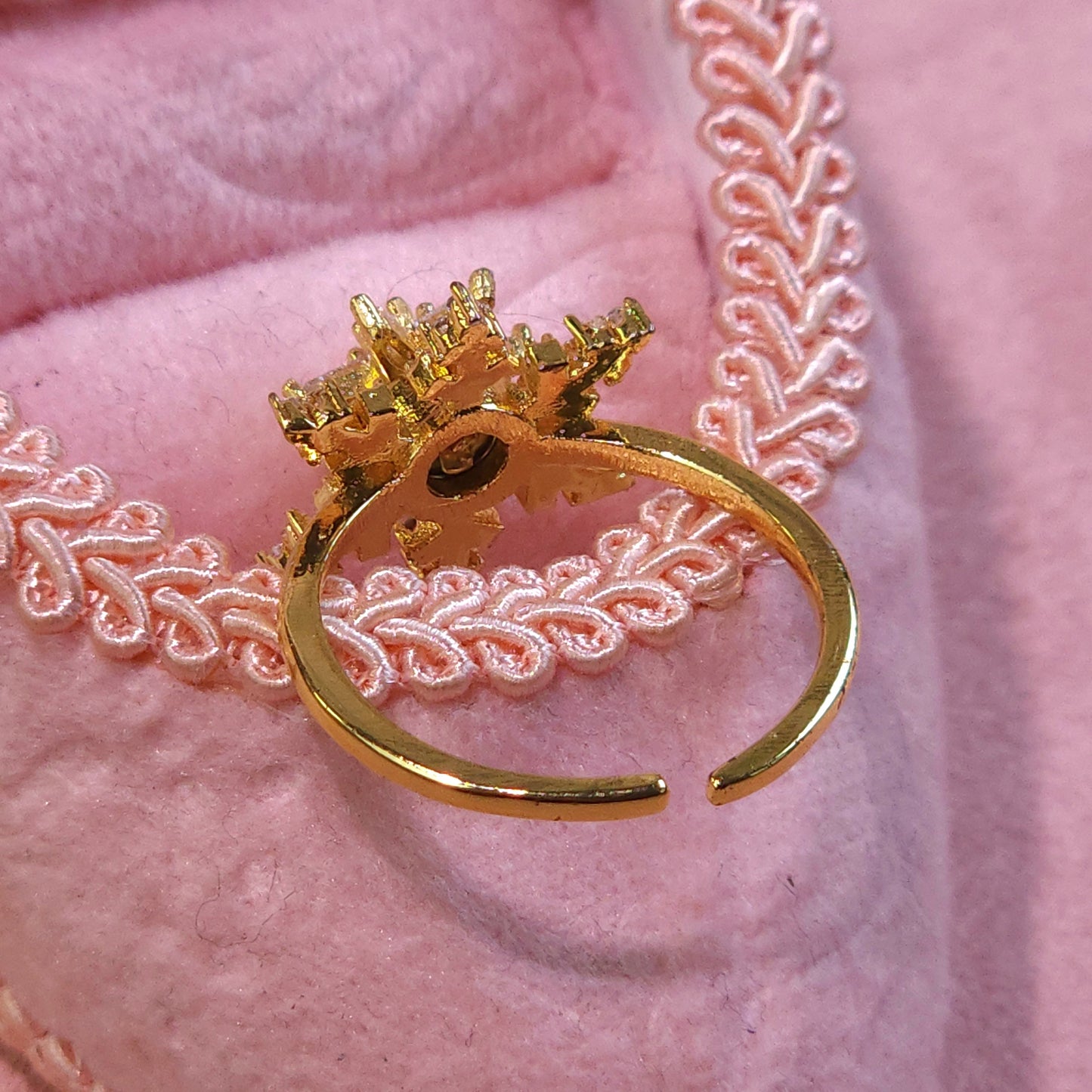 Ring｜Celestial Snowflake Spinner Open Ring | Adjustable Ring | Statement Jewelry