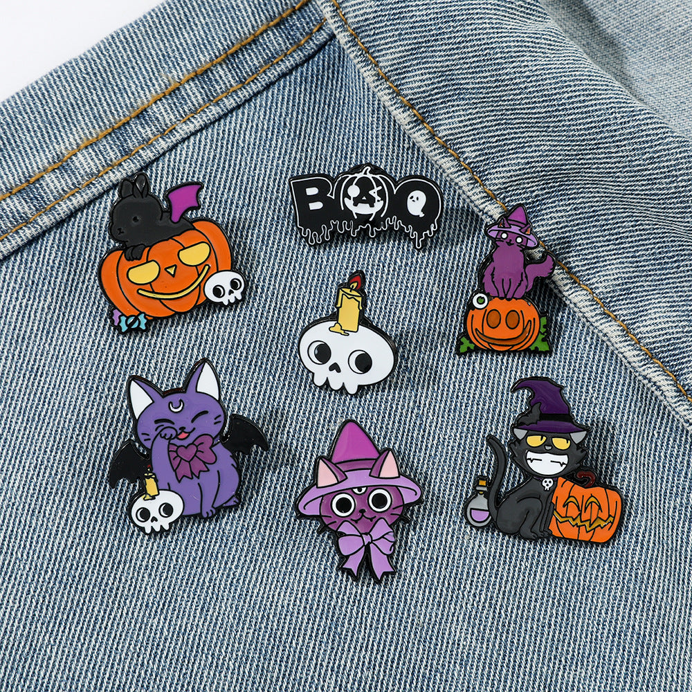 Halloween Pins Lucky Scoop